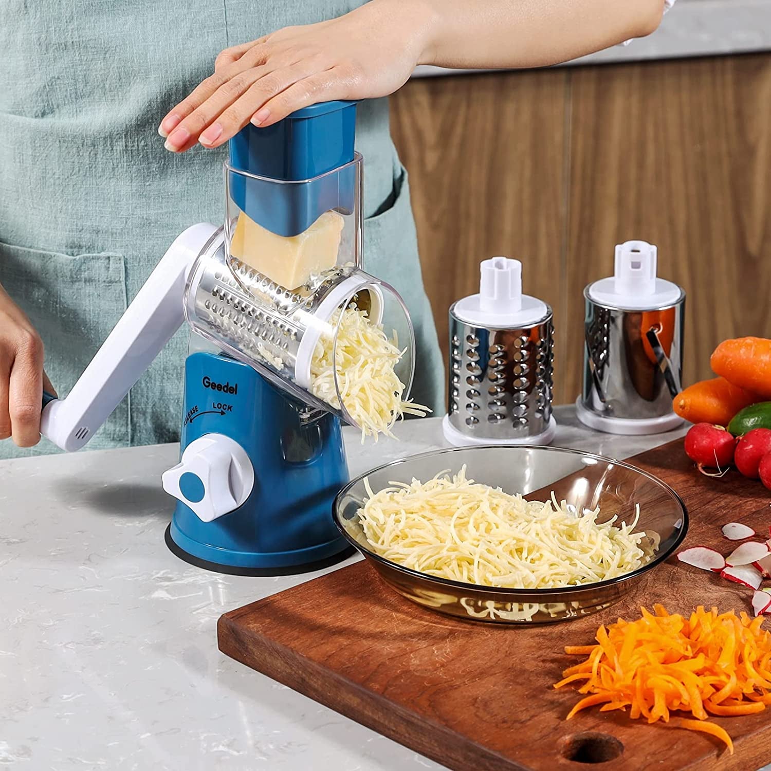 Rotary Cheese Grater, Kitchen Mandoline Vegetable Slicer with 3 Interchangeable Blades, Easy to Clean Rotary Grater Slicer for Fruit, Vegetables, Nuts